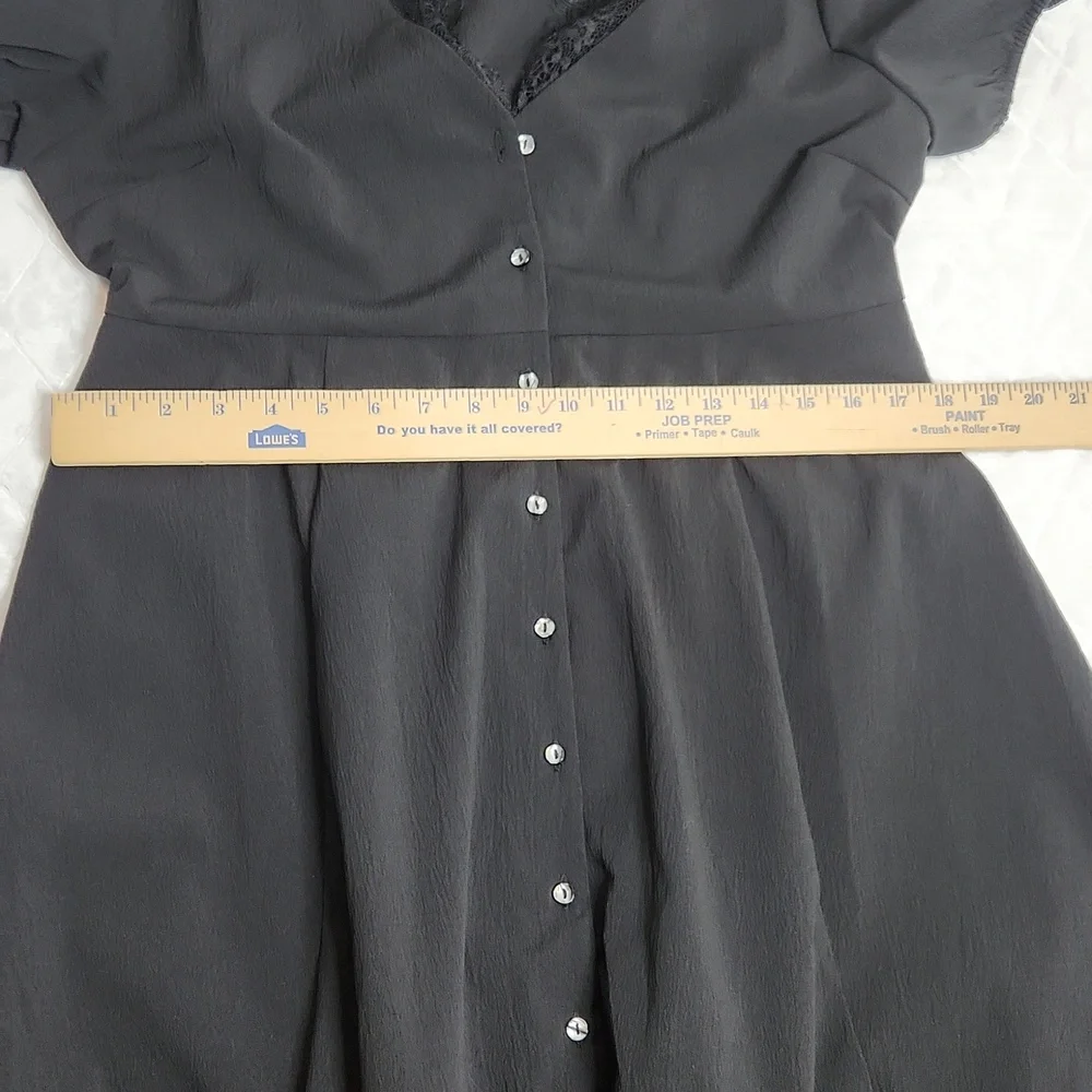 Classic Black Button-Front Midi Dress with Lace Trim - Picture 9 of 9